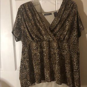 Liz Claiborne Cheetah print dress top.